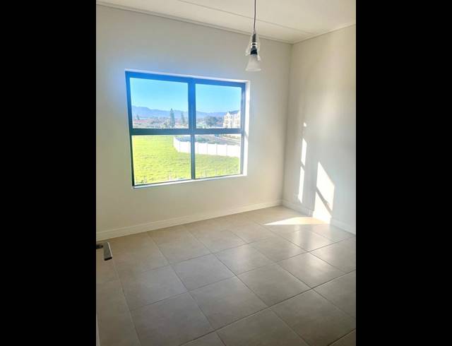 1 BEDROOM PROPERTY TO RENT IN THE HUNTSMAN